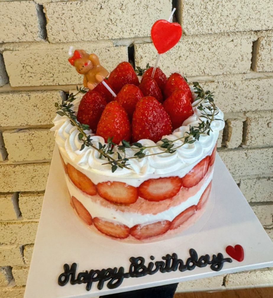 [한판cake] 순우유 딸기 케이크